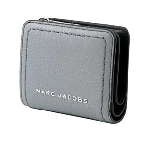 Marc Jacobs The Groove Mini Compact Wallet- Rock Grey